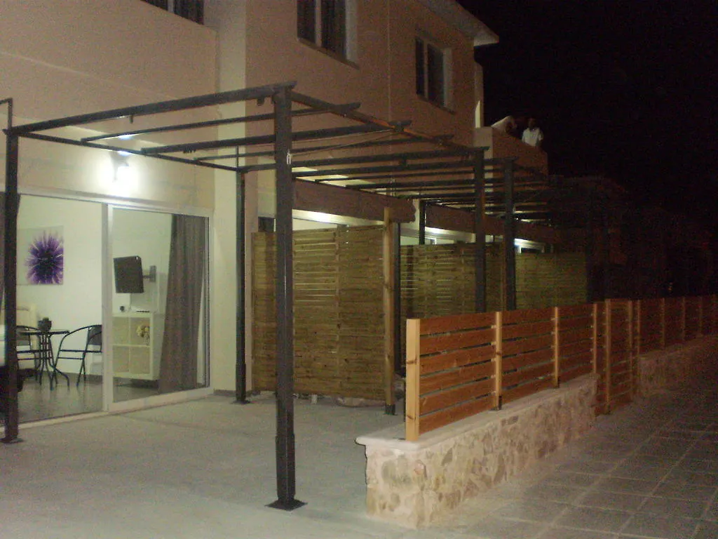 Sunny Holiday Apartments Protaras 0*,
