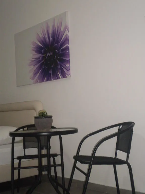 Sunny Holiday Apartments Protaras