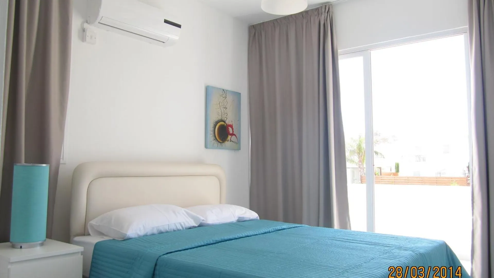 Sunny Holiday Apartments Protaras